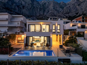 Ferienhaus Komplex - Villa David